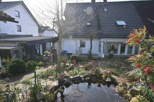 Garten mit Teich - 