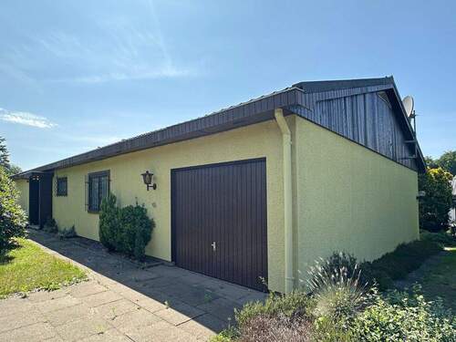 Seitenansicht - 4 Zimmer Bungalow zum Kaufen in Wohltorf