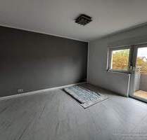 3-Zimmer-Wohnung in 4 OG ohne Aufzug ! gepflegtem Anwesen - Karlsruhe-Ost