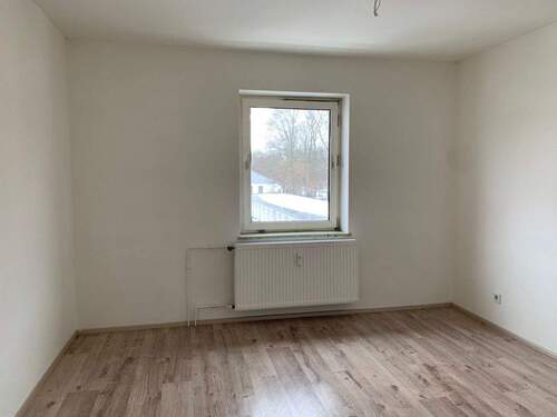 Schlafzimmer - 4 Zimmer Etagenwohnung zur Miete in Salzgitter