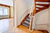 Treppe zum OG - 