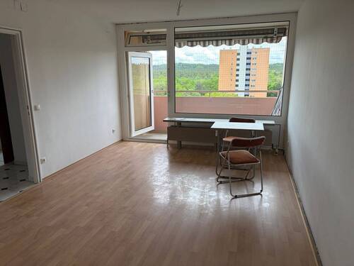 Wohnen/Essen - 3-Zimmer-Wohnung mit Balkon und Garage in Nürnberg - Langwasser