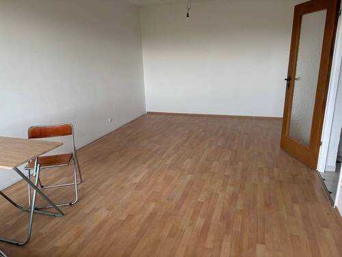 Wohnen/Essen - Etagenwohnung mit 78,00 m&sup2; in Nürnberg zur Miete