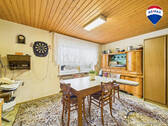 RE/MAX Immobilien DeLux Wasch-Buegelzimmer ansicht 1 - 