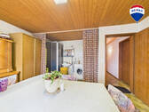 RE/MAX Immobilien DeLux Wasch-Buegelzimmer ansicht 2 - 