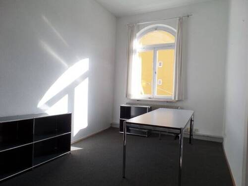 Zimmer 2 (ca. 16 m²) - 