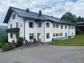Hausansicht 3 - Frühstückspension - Mehrfamilienhaus Bayr. Wald Nähe Mauth