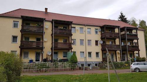 20190515_154954 - Sanierte 3-Raum Wohnung mit Balkon in Ruhla zu vermieten!