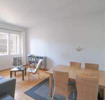 Renovierte 2-Zimmer-Wohnung mit Loggia am Volkspark Wilmersdorf - Berlin-Wilmersdorf