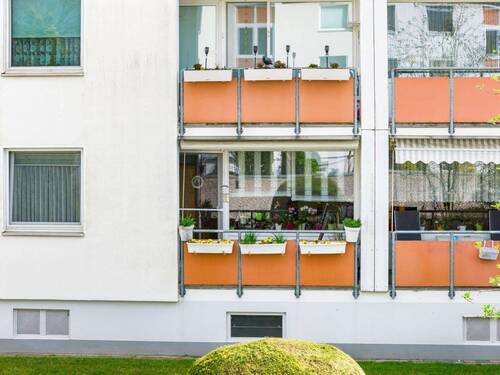 Bild 2 - 3 Zimmer Etagenwohnung zum Kaufen in Norderstedt
