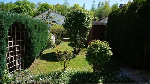Garten EG-Wohnung - Doppelhaushälfte mit 203,00 m&sup2; in Gilching / Geisenbrunn zum Kaufen