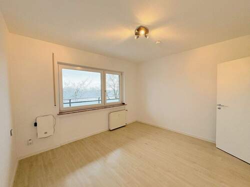 Schlafzimmer - 2 Zimmer Etagenwohnung in Marburg / Marbach