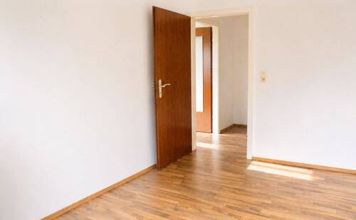 Schlafzimmer-1 - Etagenwohnung mit 41,00 m&sup2; in Köln zum Kaufen