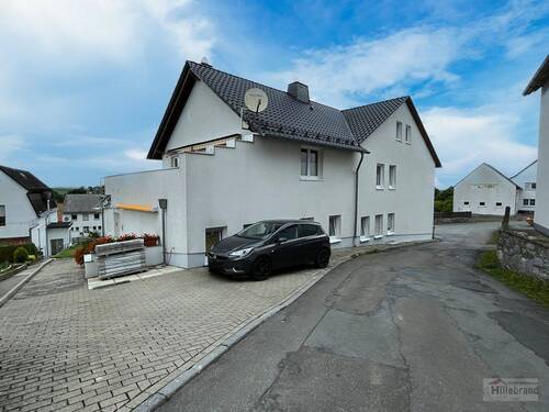 Südansicht - Ein Zuhause für Generationen! - 350.000,00&nbsp;EUR Kaufpreis, ca.&nbsp; 263,00&nbsp;m&sup2;&nbsp;Wohnfl&auml;che