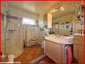 Badezimmer im Erdgeschoss - 