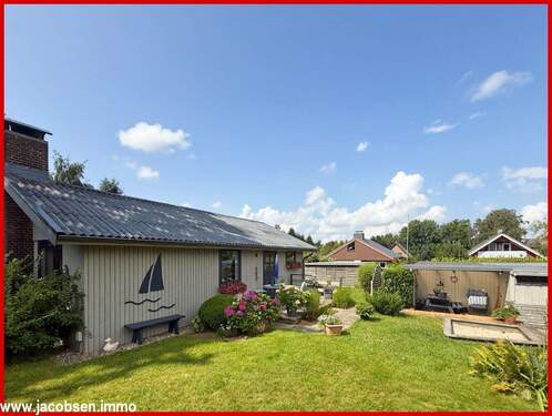 Ostansicht - Mehrfamilienhaus, Wohnhaus mit 103,20 m² in Brodersby zum Kaufen