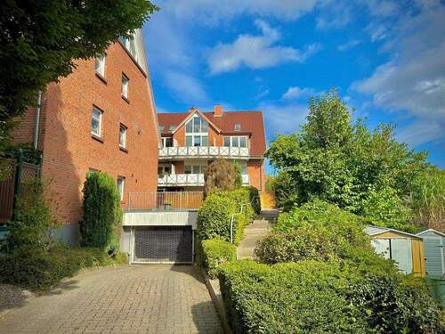 Tiefgarageneinfahrt - 