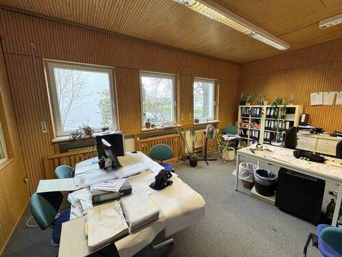 Erdgeschoss Büro - 