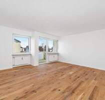 Erstbezug nach Sanierung: Lichtdurchflutete 4-Zimmer-Wohnung mit Balkon in Germering