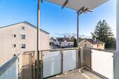 Balkon - 4 Zimmer Etagenwohnung in Germering