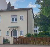 Saniertes Reihenendhaus in FFB, Ausbaupotenzial, keine Käuferprovision, ruhige Lage und gute Miete - Fürstenfeldbruck