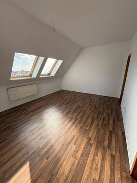 Wohnzimmer - Extravagante Dachgeschosswohnung