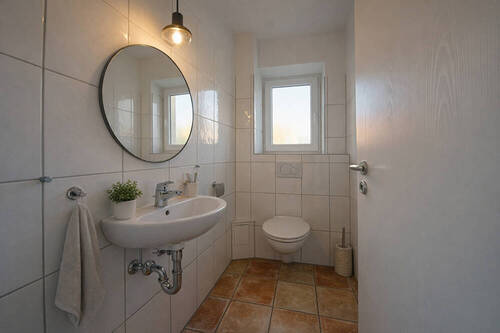 200_2585_GWC_gestaged - 