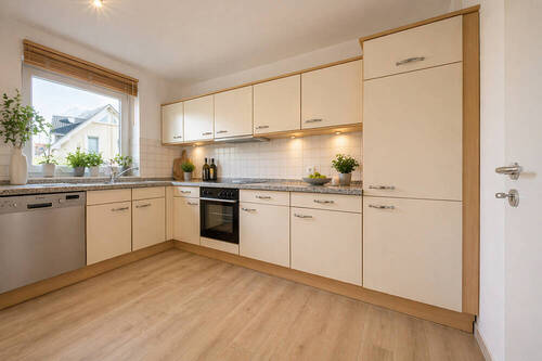 Küche_a_gestaged - Doppelhaushälfte mit 103,00 m&sup2; in Elmshorn zur Miete