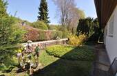 Vor dem Haus - 