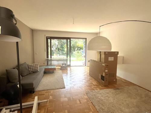 Wohnzimmer.jpg - 5 Zimmer Doppelhaushälfte zur Miete in München