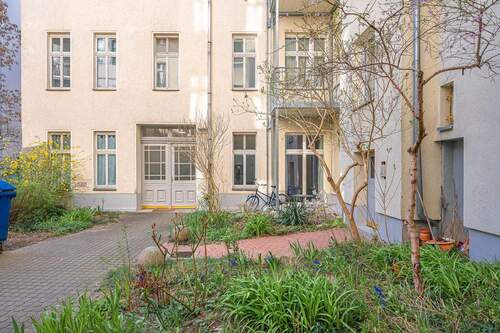 Innenhof 1 (5) - 2 Zimmer Terrassenwohnung in Berlin