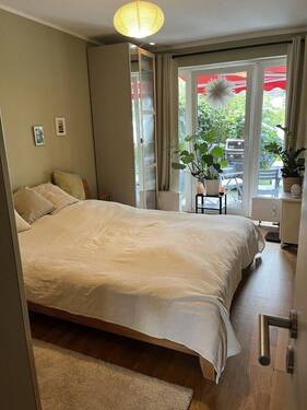 Schlafzimmer - 3 Zimmer Terrassenwohnung zum Kaufen in Hamburg