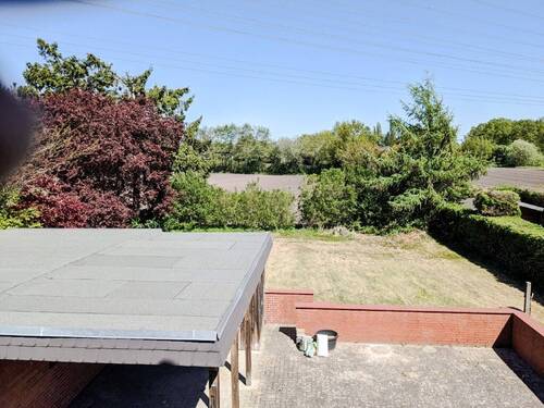 Blick in den Garten - Einfamilienhaus mit 93,00 m&sup2; in Rellingen-Egenbüttel zum Kaufen