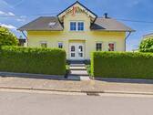 Bild 1 - Hochwertiges Familienhaus mit Panoramablick in Mettlach-Saarhölzbach