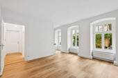 Zimmer 1 - 2 Zimmer Etagenwohnung in Berlin
