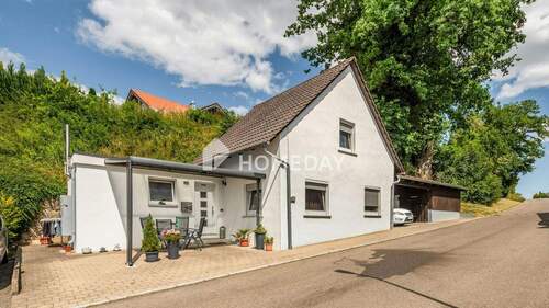 Außenansicht 1 - Modernisiertes EFH mit durchdachter Raumaufteilung, Terrasse und Garage
