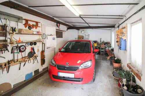 Garage - 