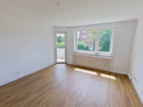 Ansicht I: Wohnzimmer - Familien und Paare aufgepasst: Helle 3-Zimmer-Wohnung mit Balkon in Minden
