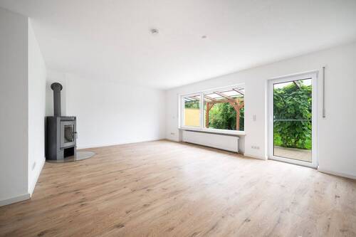 Wohnen 1 - Geräumiges Reihenmittelhaus im Neufahrner Süden