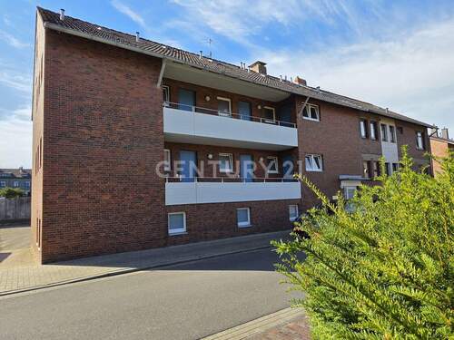 Ansicht Haus 2 - 4 Zimmer Etagenwohnung in Wilhelmshaven