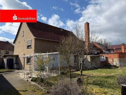Wohnhaus - 6 Zimmer Einfamilienhaus zum Kaufen in Großrudestedt