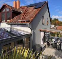 Gepflegte 5 Zimmer DHH mit gehobener Ausstattung - Seeheim-Jugenheim OT Ober-Beerbach