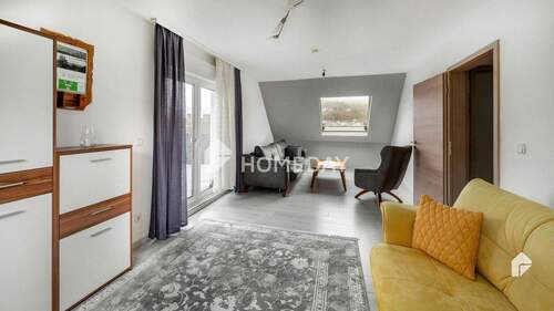 1. OG Wohnzimmer 2 - 