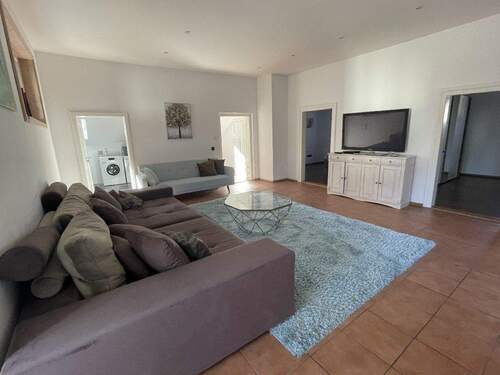 Freiräume zum Leben - 4 Zimmer Etagenwohnung zur Miete in Waal