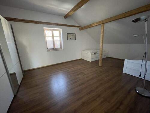 Ihr Schlafzimmer - Etagenwohnung mit 136,00 m&sup2; in Waal zur Miete