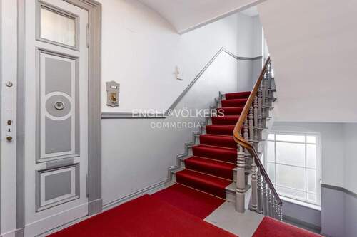 Treppenhaus - Einfamilienhaus in Berlin