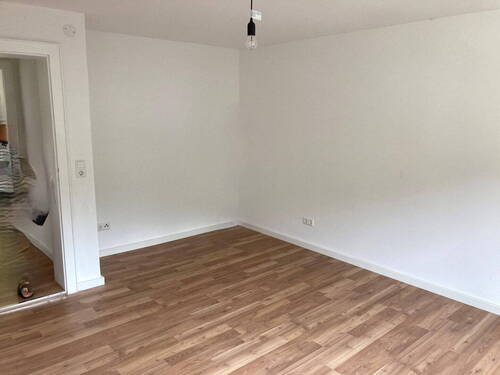 Schlafzimmer 1 - 3 Zimmer Etagenwohnung zum Kaufen in Triberg
