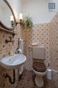 WC, EG - 