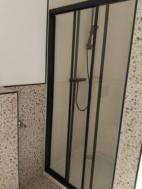 Dusche.jpg - Etagenwohnung mit 80,00 m&sup2; in Burgthann zur Miete