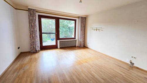 Schlafzimmer EG.jpg - 